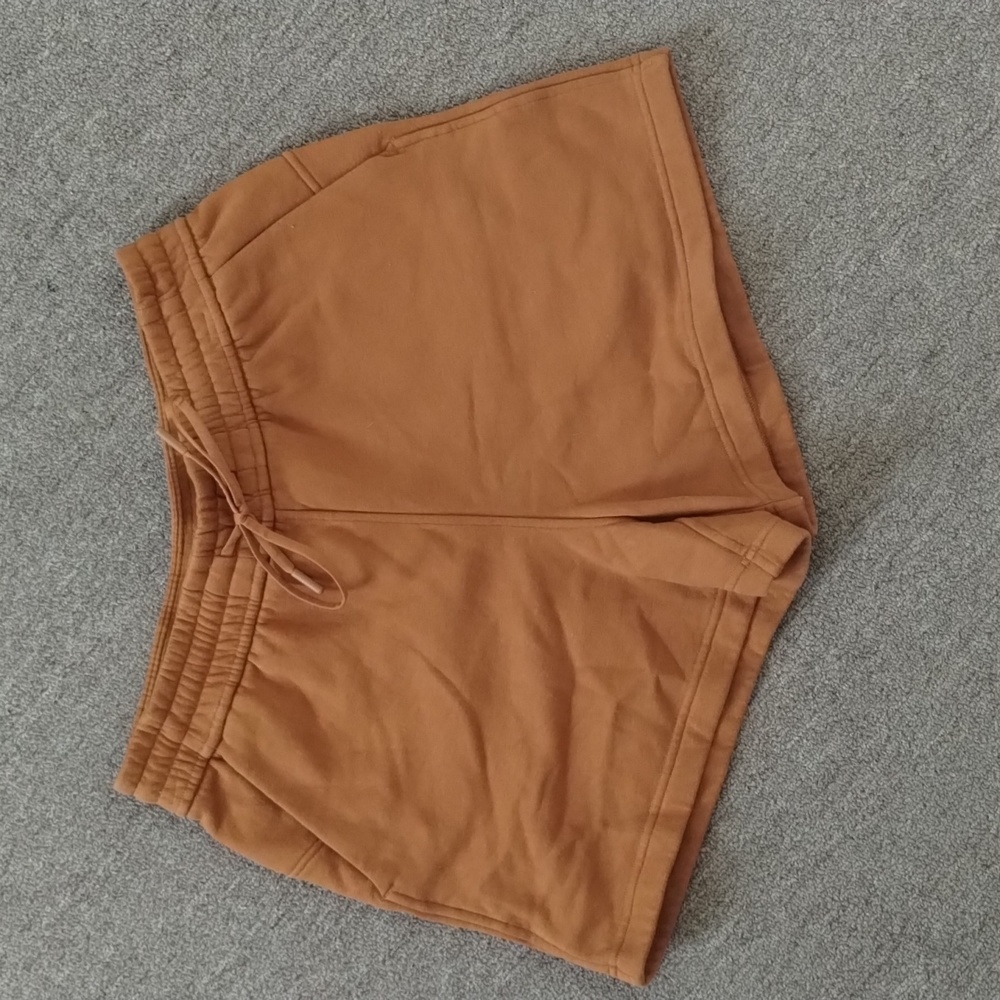 Lululemon butternut brown loungeful short - Picture 3 of 7
